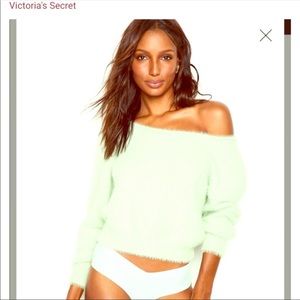 Victoria’s Secret sexy faux fur short set